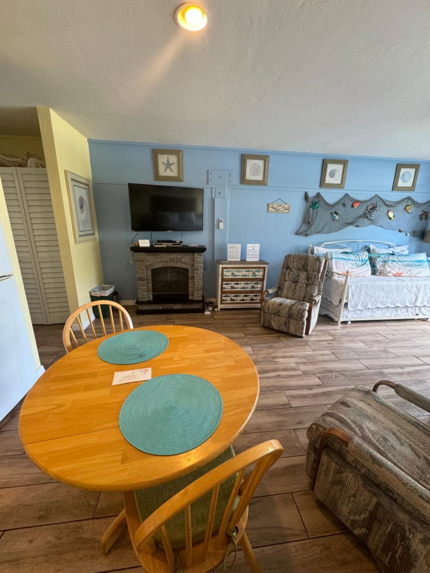 Unit 125 At Park Place In Cedar Key, Fl Екстериор снимка
